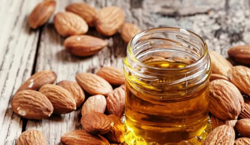 زيت اللوز ايلورا